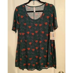 NWT Lularoe Perfect T size S